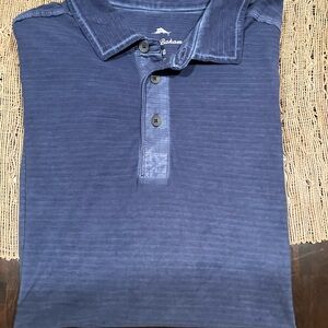 Tommy Bahama Men's Medium Blue Polo
Ribbed
$100 new
Lightweight
L